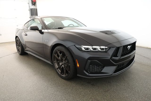 2024 Ford Mustang GT Premium Fastback w/ Active Valve Perf. Exhaust & 20'' Wheels - 22927647 - 2