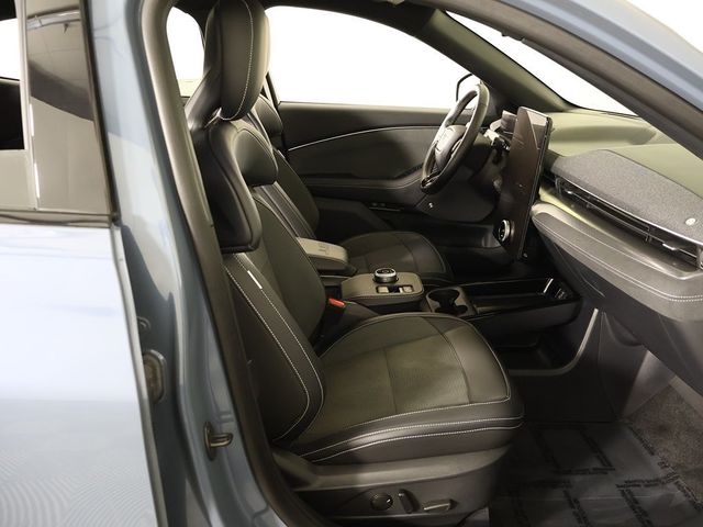 2024 Ford Mustang Mach-E GT AWD - 22921149 - 34