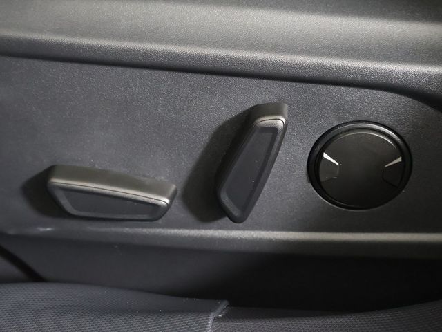 2024 Ford Mustang Mach-E GT AWD - 22921149 - 35