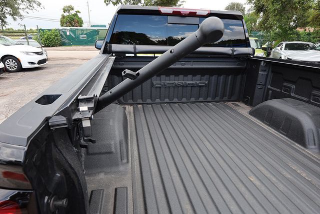 2024 GMC SIERRA 1500 4WD Crew Cab 157" Denali - 22937812 - 12