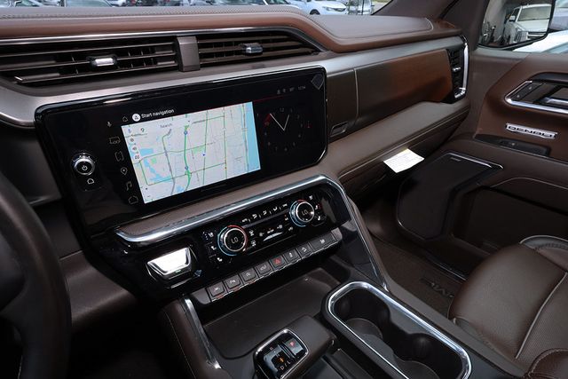 2024 GMC SIERRA 1500 4WD Crew Cab 157" Denali - 22937812 - 31