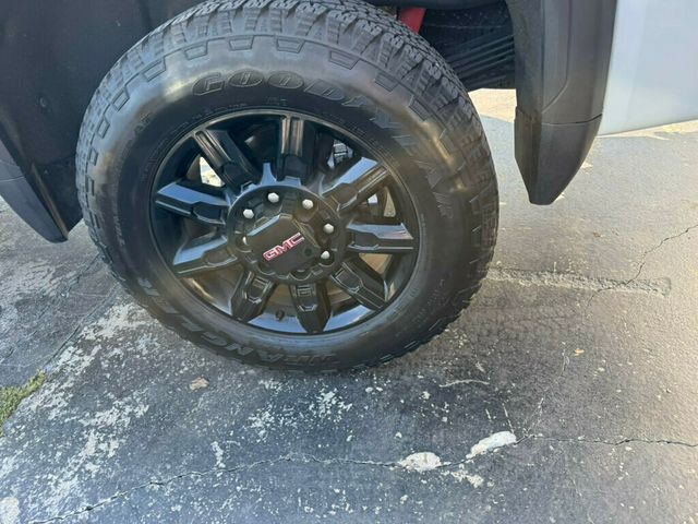 2024 GMC Sierra 2500HD AT4/Heated&CooledSeats/PowerRetracableRunningBoards/NAV - 22900789 - 31