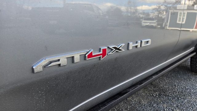 2024 GMC Sierra 2500HD AT4X AEV Edition - 22932853 - 10