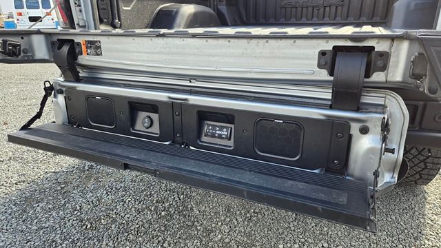 2024 GMC Sierra 2500HD AT4X AEV Edition - 22932853 - 6