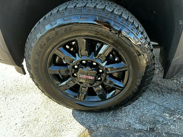 2024 GMC Sierra 2500HD LocalTrade/AT4/Heated&CooledSeats/WirelessAppleCarplay/BackupCam - 22935904 - 32