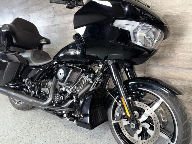 2024 Harley-Davidson FLTRX Road Glide One Owner! - 22925508 - 1