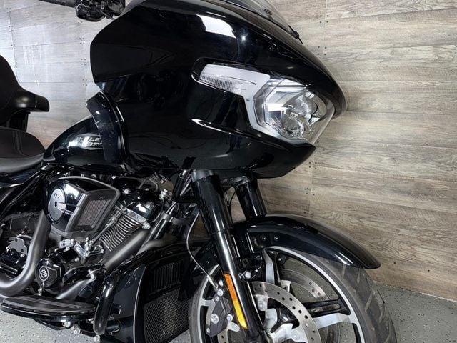 2024 Harley-Davidson FLTRX Road Glide One Owner! - 22925508 - 4