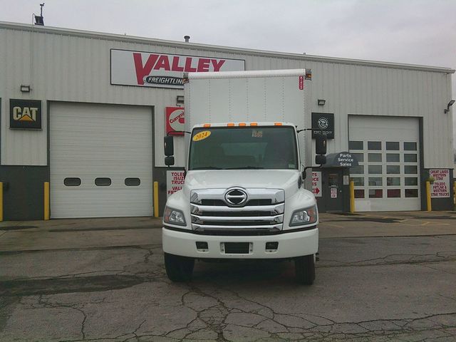 2024 HINO HINOL6 2024 HINO 26' BOX TRUCK - 22713677 - 2