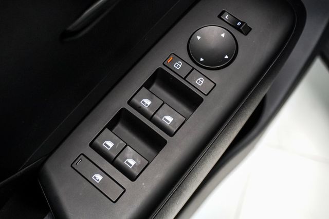 2024 Hyundai Kona SE - 22874691 - 32