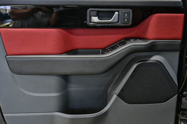 2024 INEOS Grenadier Fieldmaster Edition AWD - 22937486 - 23