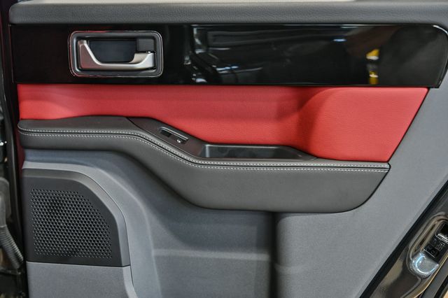 2024 INEOS Grenadier Fieldmaster Edition AWD - 22937486 - 35