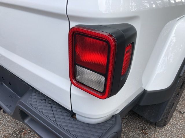 2024 Jeep Gladiator Nighthawk 4x4 - 22938650 - 13