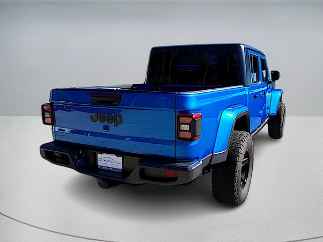 2024 Jeep Gladiator Willys 4x4 with 3-Piece Hard Top - 22935183 - 4