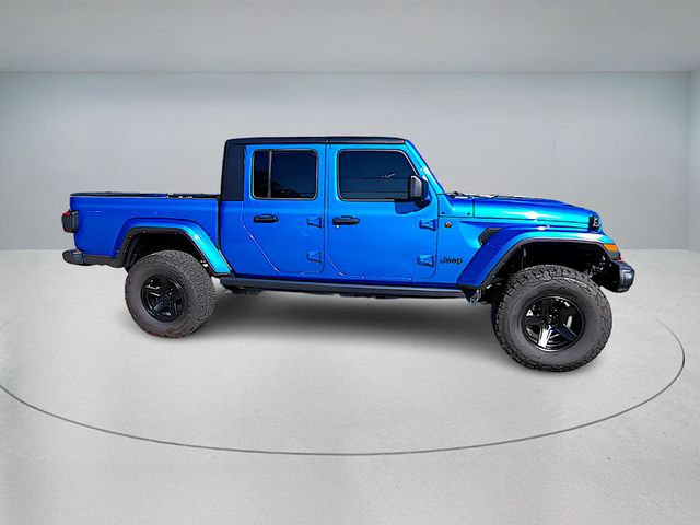 2024 Jeep Gladiator Willys 4x4 with 3-Piece Hard Top - 22935183 - 6