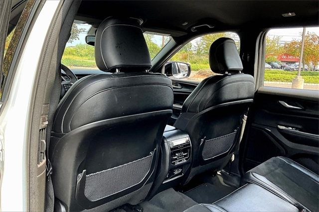 2024 Jeep Grand Cherokee L Altitude - 22919845 - 16