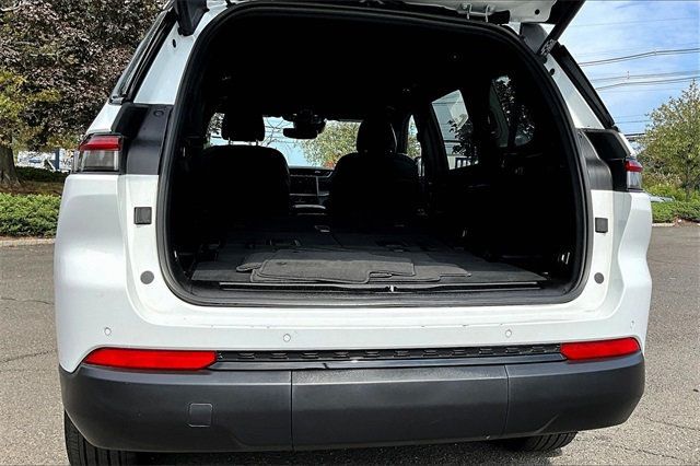 2024 Jeep Grand Cherokee L Altitude - 22919845 - 34