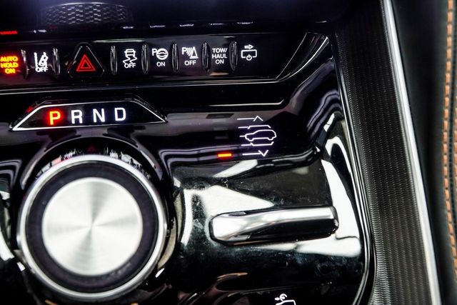 2024 Jeep Grand Wagoneer Series III - 22936694 - 21