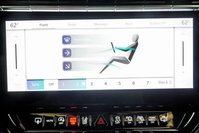 2024 Jeep Grand Wagoneer Series III - 22936694 - 24
