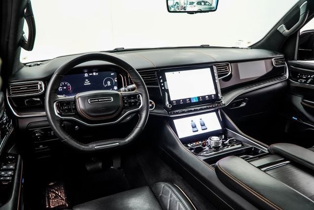 2024 Jeep Grand Wagoneer Series III - 22936694 - 4