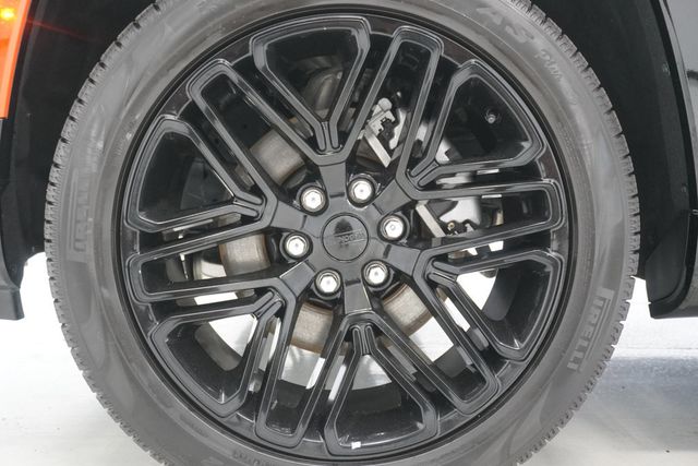 2024 Jeep Wagoneer Series II Carbide 4x4 - 22929810 - 31