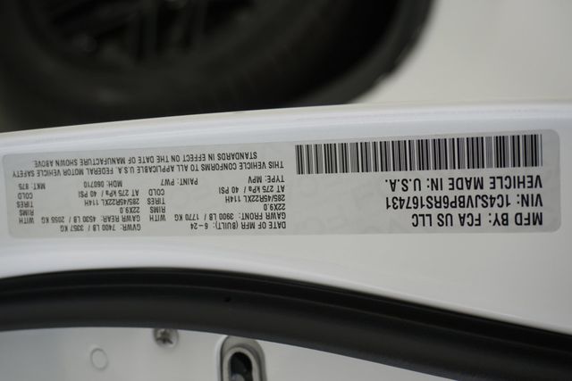 2024 Jeep Wagoneer Series II Carbide 4x4 - 22929810 - 35