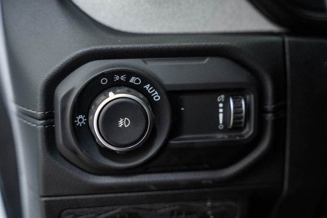 2024 Jeep Wrangler Sahara - 22801334 - 49