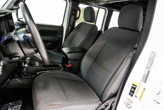 2024 Jeep Wrangler Sport - 22890963 - 17