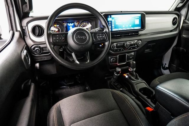 2024 Jeep Wrangler Sport - 22890963 - 24