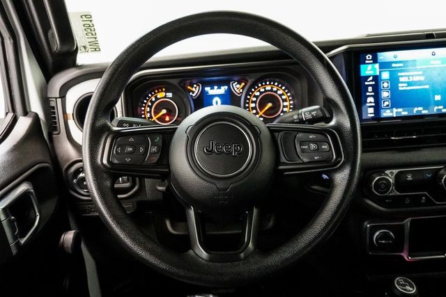 2024 Jeep Wrangler Sport - 22890963 - 25