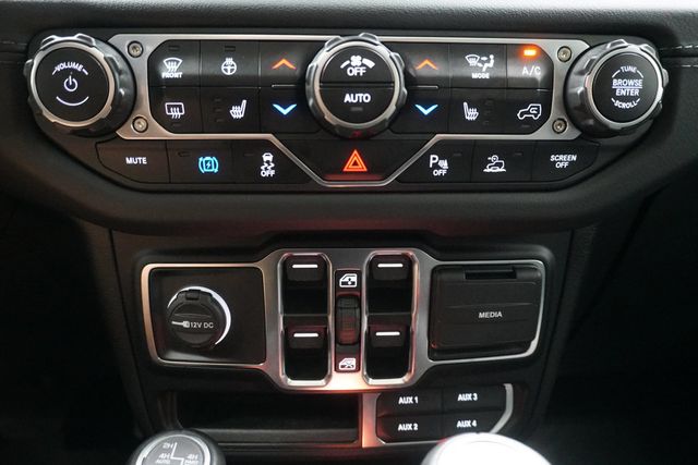 2024 Jeep Wrangler 4xe Sahara 4x4 - 22934857 - 21