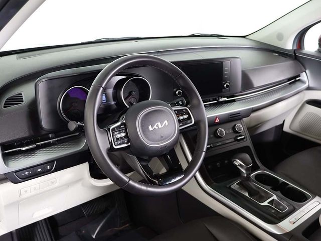 2024 Kia Carnival LX FWD w/Seat Pkg - 22926233 - 24