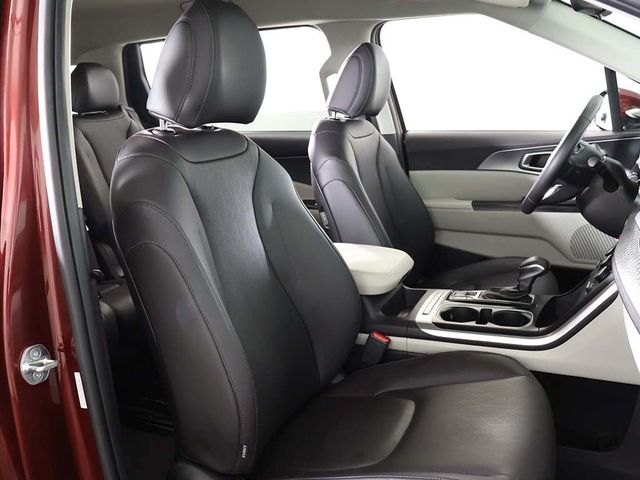 2024 Kia Carnival LX FWD w/Seat Pkg - 22926233 - 27