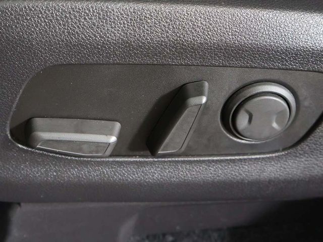 2024 Kia Carnival LX FWD w/Seat Pkg - 22926233 - 30