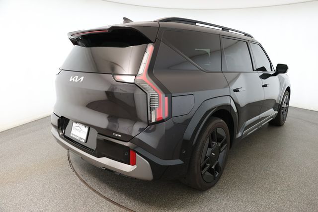 2024 Kia EV9 GT-Line AWD with 2nd Row VIP Relaxation Package - 22910804 - 3