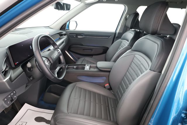 2024 Kia EV9 Land AWD with 2nd Row VIP Relaxation Package - 22874634 - 20