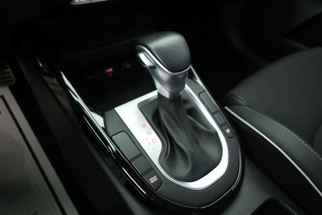 2024 Kia Forte GT-Line IVT - 22932045 - 13