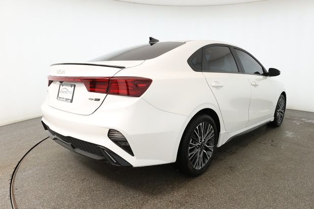 2024 Kia Forte GT-Line IVT - 22932045 - 3