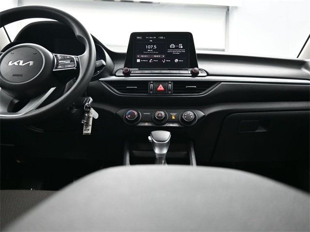 2024 Kia Forte LXS IVT - 22936333 - 12