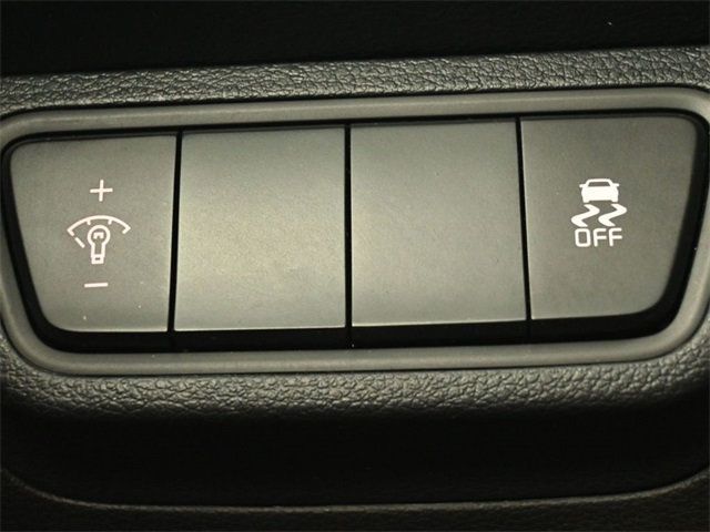 2024 Kia Forte LXS IVT - 22936333 - 24