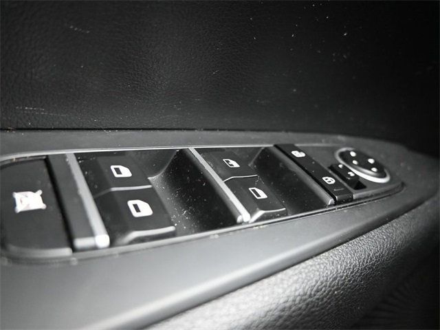 2024 Kia Forte LXS IVT - 22936333 - 25
