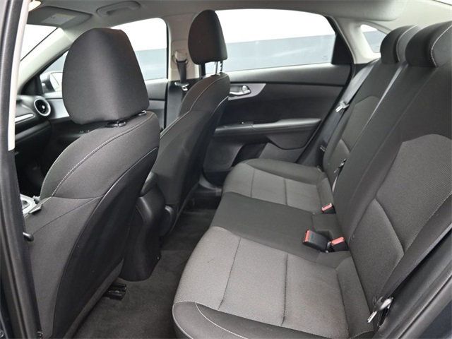 2024 Kia Forte LXS IVT - 22936333 - 8