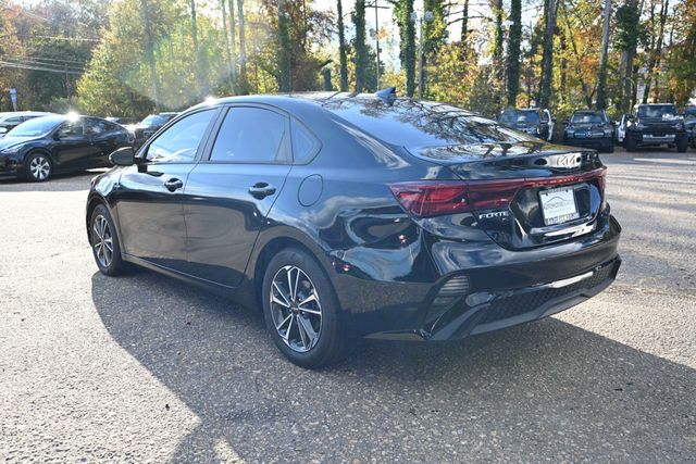 2024 Kia Forte LXS IVT with Technology Package - 22936746 - 2