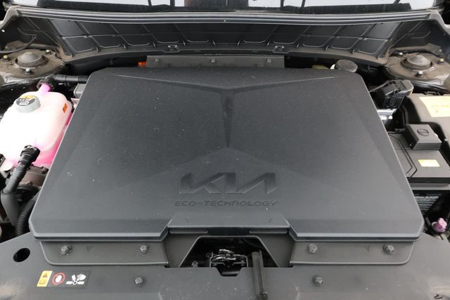 2024 Kia Niro EV Wave - 22851160 - 25
