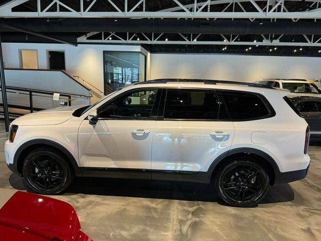 2024 Kia Telluride LocalTrade/EX-Line/AWD/Heated&CooledSeats/2ndRowCaptains - 22905351 - 1