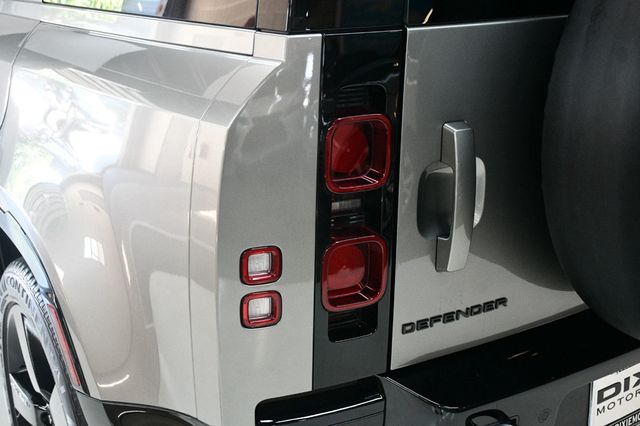 2024 Land Rover Defender 110 P400 X-Dynamic SE - 22931019 - 14