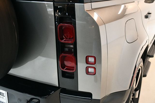 2024 Land Rover Defender 110 P400 X-Dynamic SE - 22931019 - 15