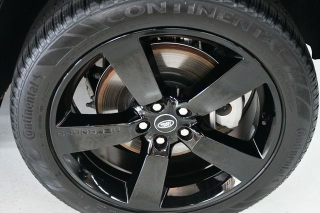2024 Land Rover Defender 110 P400 X-Dynamic SE - 22931019 - 17