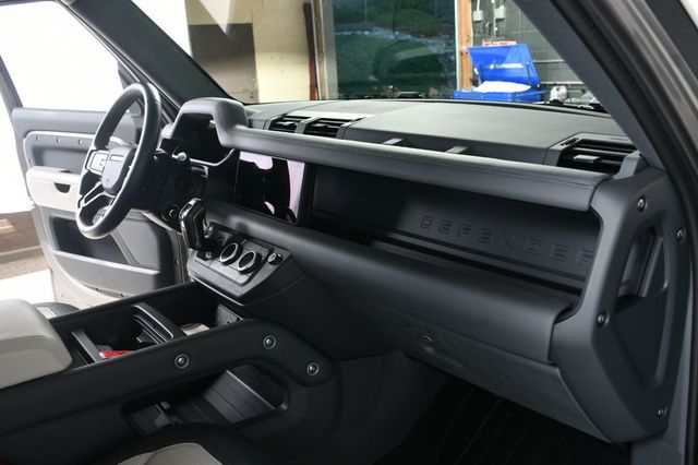 2024 Land Rover Defender 110 P400 X-Dynamic SE - 22931019 - 27