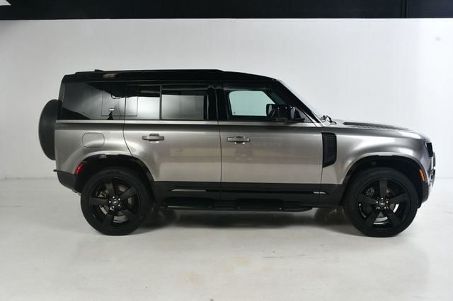 2024 Land Rover Defender 110 P400 X-Dynamic SE - 22931019 - 3