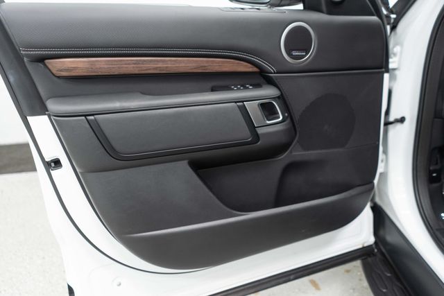 2024 Land Rover Discovery P300 Dynamic SE - 22906328 - 19